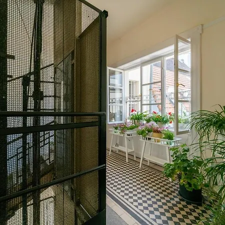 Lovely Studio In The Heart Of Downtown Budapest Exterior photo