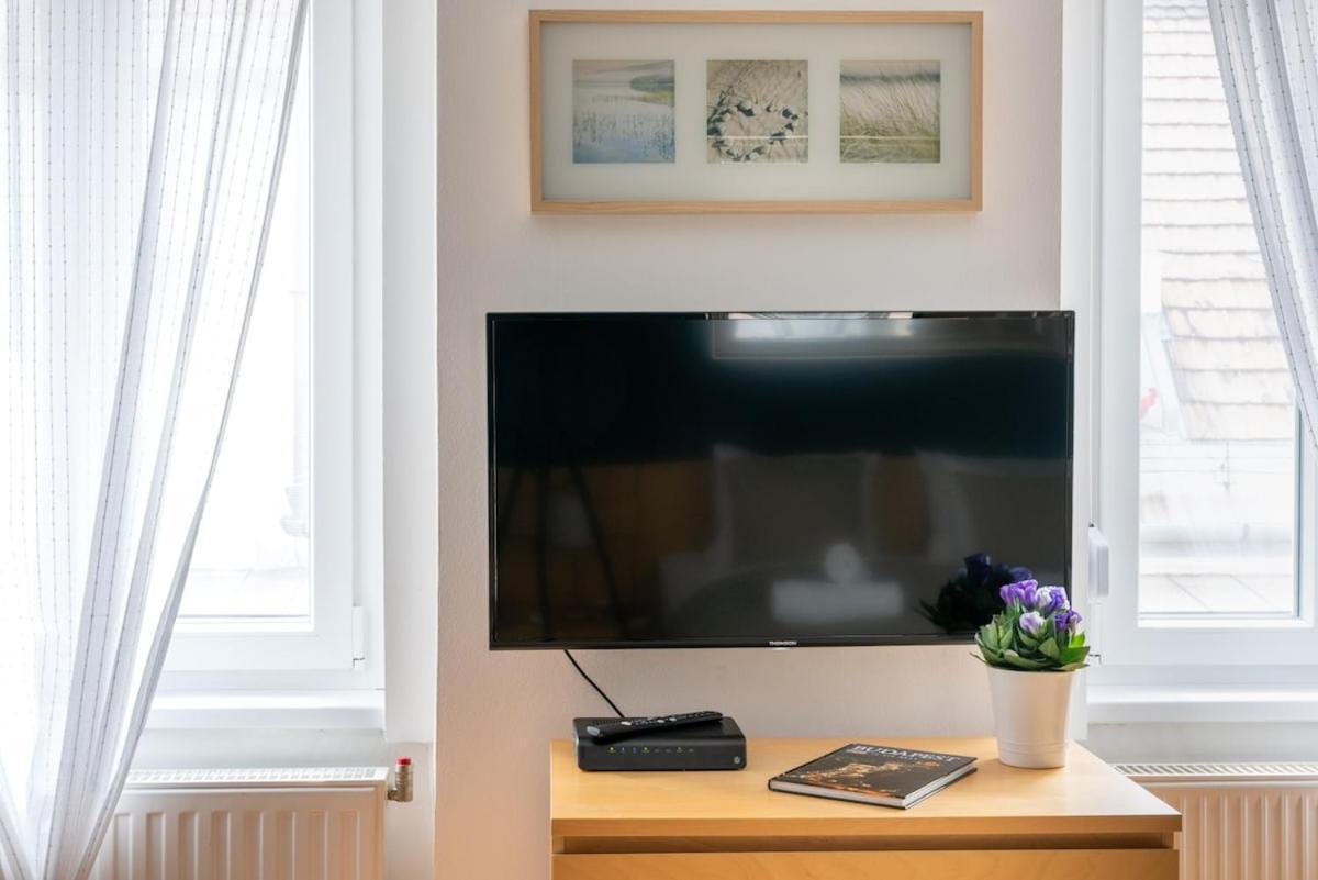Apartament Lovely In The Heart Of Downtown